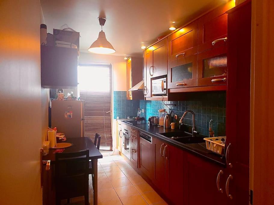 Appartement Cozy Haven Near Paris La Defense Grande Arche à Courbevoie Extérieur photo